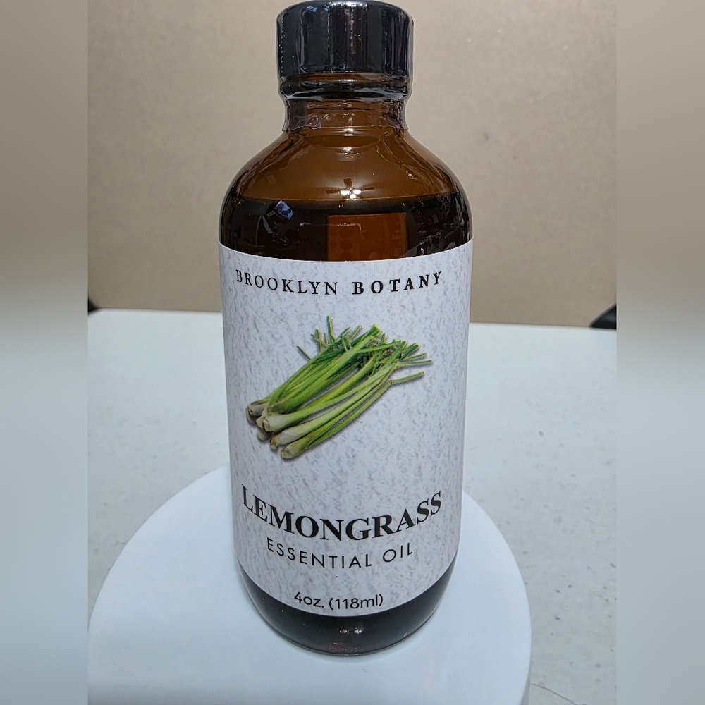 Lemongrass Essential Oil - Brown Glass Bottle